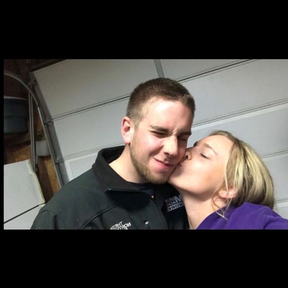 Meet your Posher, Callista - Picture 4 of 4